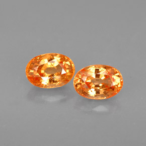 Pedras preciosas de granada espessartita laranja natural de  ct, corte oval, VS-SI