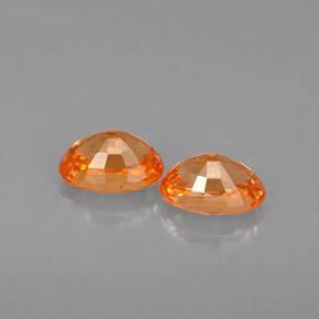 Pedras preciosas de granada espessartita laranja natural de  ct, corte oval, VS-SI