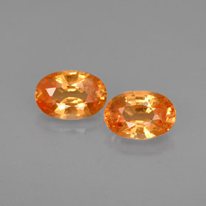 Pedras preciosas de granada espessartita laranja natural de  ct, corte oval, VS