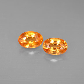Pedras preciosas de granada espessartita laranja natural de  ct, corte oval, VS