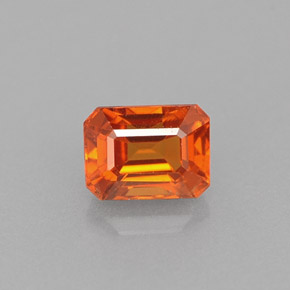 Granada espessartita laranja natural 0,82ct, corte esmeralda, VS