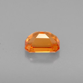 Granada espessartita laranja natural 0,83ct, corte esmeralda, VS