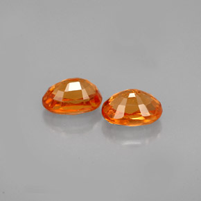 Pedras preciosas de granada espessartita laranja natural de  ct, corte oval, VS
