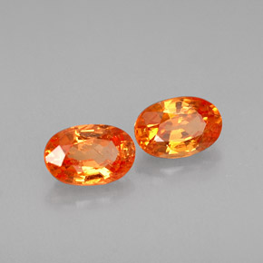 Pedras preciosas de granada espessartita laranja natural de  ct, corte oval, VS