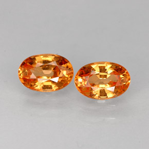 Pedras preciosas de granada espessartita laranja natural de  ct, corte oval, VVS-VS