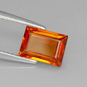 Granada espessartita laranja natural 1,38ct, baguete, VS