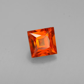 Granada espessartita laranja natural 0,65ct, quadrado, VS-SI