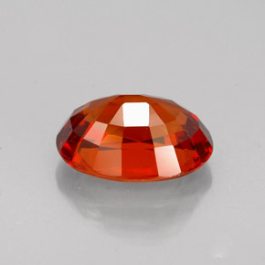 Granada espessartita laranja natural 1,70ct, corte oval, VS