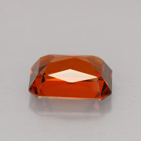 Granada espessartita Laranja Natural 2.12ct, Corte Esmeralda, VVS