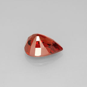 Granada espessartita laranja natural 2,61ct, formato de pêra, VVS-VS