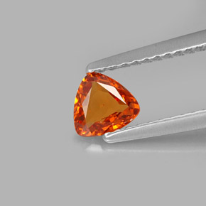 Granada espessartita laranja natural 0,56ct, trillion, VVS