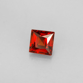 Granada espessartita laranja natural 0,34ct, quadrado, VVS-VS