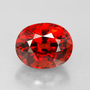 Granada espessartita vermelho natural 3,18ct, corte oval, VVS-VS