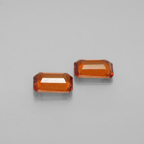 Pedras preciosas de granada espessartita laranja natural de  ct, corte esmeralda, VS-SI