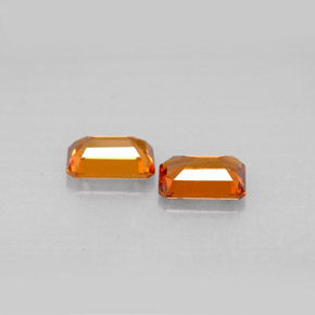 Pedras preciosas de granada espessartita laranja natural de  ct, corte esmeralda, VS