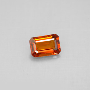 Granada espessartita laranja natural 0,91ct, corte esmeralda, VS