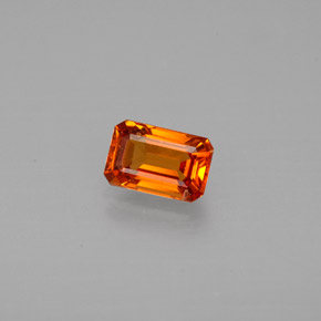 Granada espessartita laranja natural 0,71ct, corte esmeralda, VVS-VS