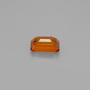 Granada espessartita laranja natural 0,71ct, corte esmeralda, VVS-VS