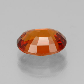 Granada espessartita laranja natural 1,80ct, corte oval, VVS-VS