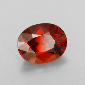 Granada espessartita vermelho natural 2,01ct, corte oval, VVS-VS