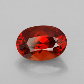 Granada espessartita vermelho natural 2,78ct, corte oval, VS