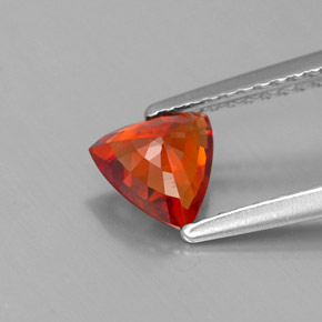 Granada espessartita laranja natural 0,90ct, trillion, VVS-VS