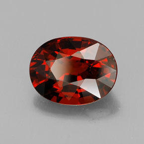 Granada espessartita vermelho natural 2,73ct, corte oval, VVS