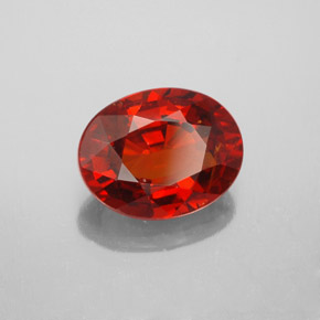 Granada espessartita vermelho natural 3,36ct, corte oval, VS-SI