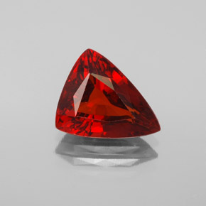 Granada espessartita vermelho natural 3,86ct, trillion, VS