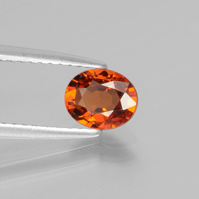 Granada espessartita Laranja Natural 0.77ct, Corte Oval, VVS