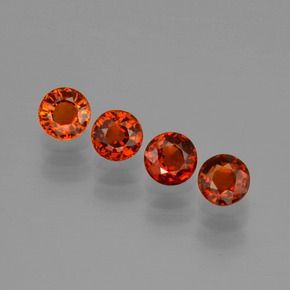 Pedras preciosas de Granada espessartita vermelho doce natural de 2.20 ct, Corte Redondo, VVS-VS