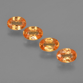 Pedras preciosas de granada espessartita laranja natural de  ct, corte oval, VS