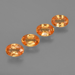 Pedras preciosas de granada espessartita laranja natural de  ct, corte oval, VS