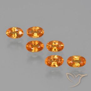 Pedras preciosas de Granada espessartita Laranja brilhante natural de 2.39 ct, oval, VS
