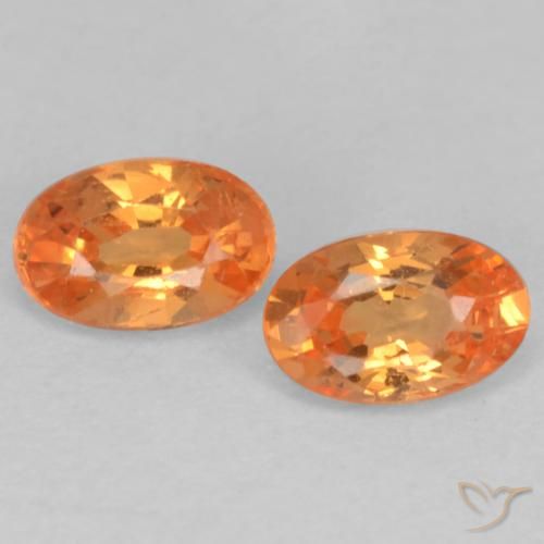 0.69ctw Natural Laranja brilhante Granada espessartita, oval, VS-SI