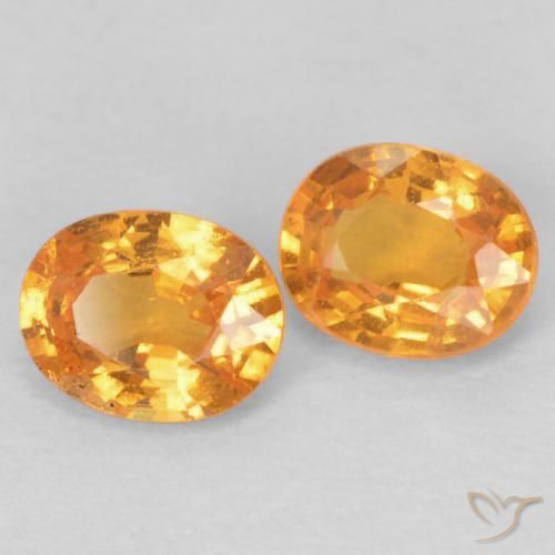 Pedras preciosas de Granada espessartita Laranja brilhante natural de 0.91 ct, oval, VS