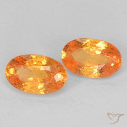 Pedras preciosas de Granada espessartita Laranja brilhante natural de 0.68 ct, oval, VS-SI