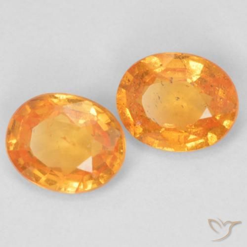 Pedras preciosas de Granada espessartita Laranja brilhante natural de 0.79 ct, oval, VS
