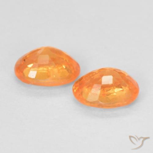 Pedras preciosas de Granada espessartita Laranja brilhante natural de 0.53 ct, oval, VS-SI