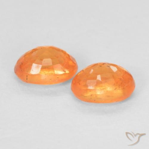 Pedras preciosas de Granada espessartita Laranja brilhante natural de 0.58 ct, oval, VS-SI