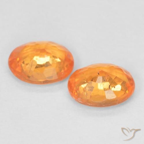 Pedras preciosas de Granada espessartita Laranja brilhante natural de 0.85 ct, oval, VS