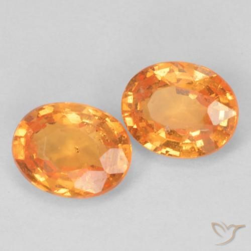 Pedras preciosas de Granada espessartita Laranja brilhante natural de 0.93 ct, oval, VS