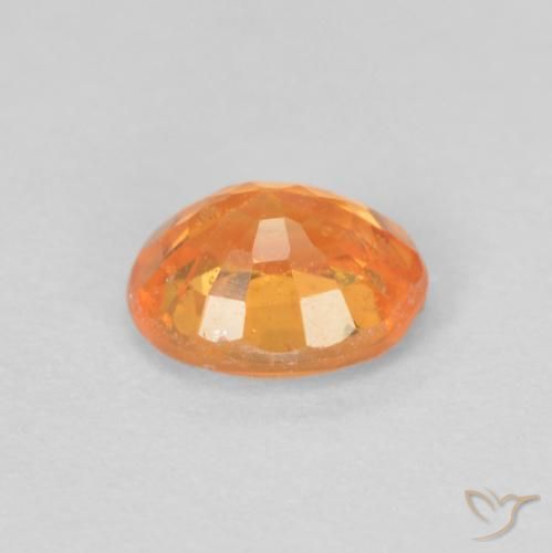 Granada espessartita Laranja brilhante Natural 0.56ct, oval, VS-SI