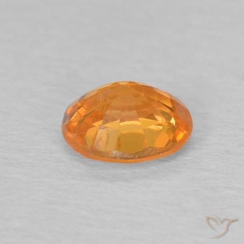 Granada espessartita Laranja brilhante Natural 0.50ct, oval, VS