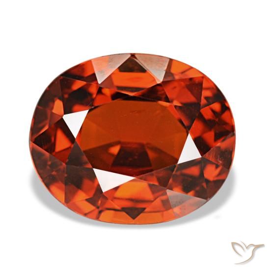 Granada espessartita vermelho natural 3,89ct, corte oval, VS