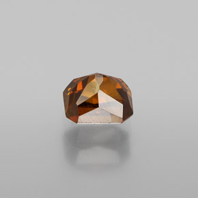 Esfalerita laranja natural 0,85ct, corte esmeralda, VS