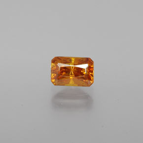 esfalerita Amarelo Dourado Natural 0.68ct, Corte Esmeralda, VS
