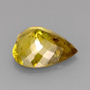 Esfena amarelo natural 12,18ct, formato de coração, VVS