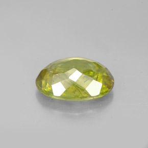 Esfena verde natural 2,98ct, corte oval, SI