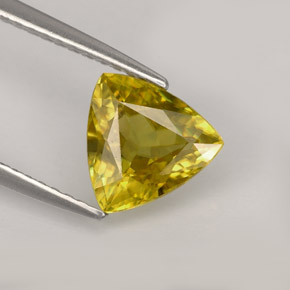 Esfena amarelo natural 1,46ct, trillion, VS-SI